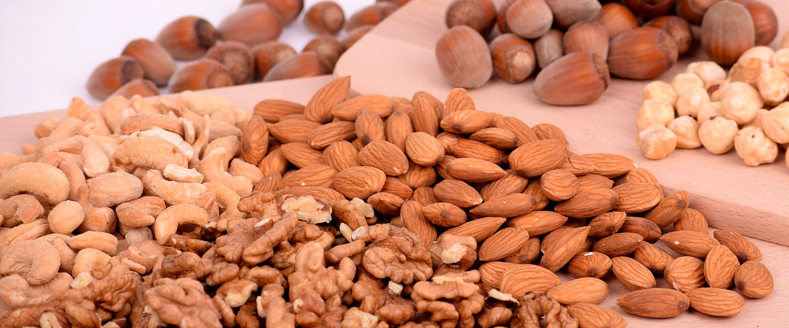 Argan Oil and Nuts are a great source for phytosterols picture of nuts argan, almond amd walnuts